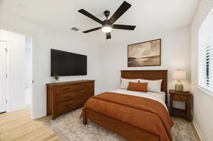 13534 Clarewood Dr, Houston, TX 77083 - Photo 12