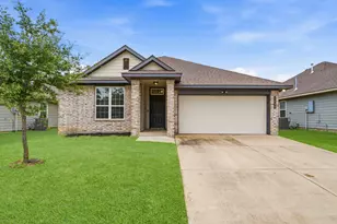 1030 Bending Trl Dr, Tomball, TX 77375 - Photo 2