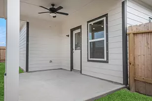 3743 Crawford St, Bay City, TX 77414 - Photo 28