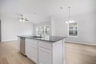 3743 Crawford St, Bay City, TX 77414 - Photo 12