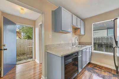 3706 Delano Street, Houston, TX 77004 - Photo 10