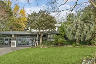 2500 Glen Haven Blvd, Houston, TX 77030 - Photo 2