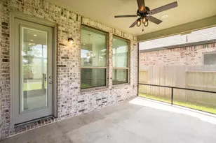 10719 Blossom River Dr, Missouri City, TX 77459 - Photo 32
