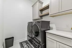 8903 Square View Ln, Tomball, TX 77375 - Photo 14