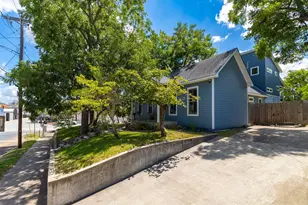 303 W Alamo St, Brenham, TX 77833 - Photo 32