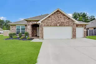 84 Linnwood Dr, Woodbranch, TX 77357 - Photo 1