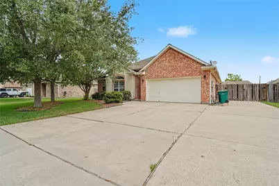 31 Prairie Knoll Drive, Santa Fe, TX 77510 - Photo 2
