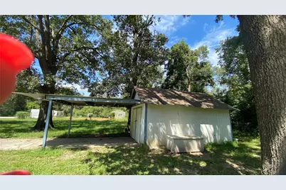 512 Martinez Street, Coldspring, TX 77331 - Photo 2