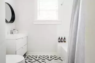 114 Redan St, Houston, TX 77009 - Photo 14