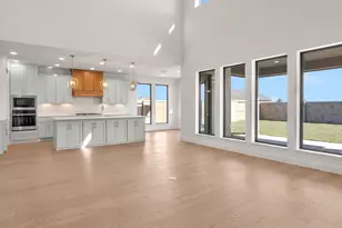 31619 Bluebell Ave, Fulshear, TX 77423 - Photo 2