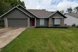 7419 Elbridge Ln, Deer Park, TX 77536 - Photo 2