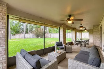 1650 White Oak Creek Drive, Conroe, TX 77304 - Photo 28