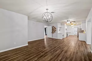 404 S 14th St, West Columbia, TX 77486 - Photo 12