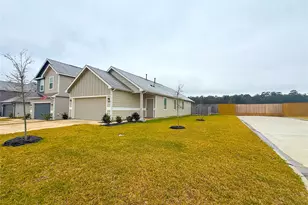 14071 Chinook Dr, Conroe, TX 77384 - Photo 2