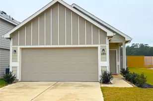 14071 Chinook Dr, Conroe, TX 77384 - Photo 2
