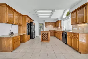 3827 Bratton St, Sugar Land, TX 77479 - Photo 4