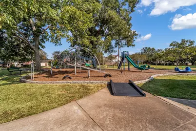 3827 Bratton Street, Sugar Land, TX 77479 - Photo 38