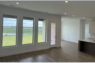 6022 Marina Ray Drive, Baytown, TX 77521 - Photo 2