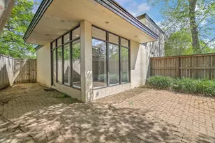 147 Valley Dr, Liberty, TX 77575 - Photo 30
