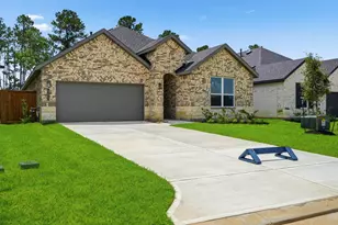 41010 Riverside Mdws Dr, Magnolia, TX 77354 - Photo 2