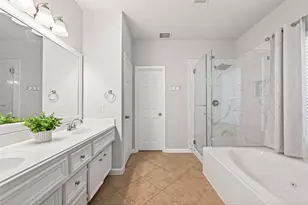 8858 Distant Woods Dr, Houston, TX 77095 - Photo 30