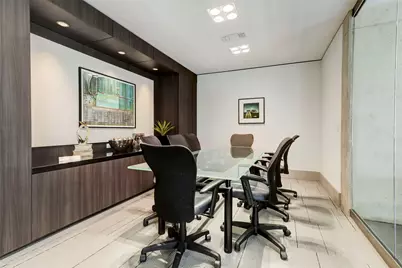 1901 Post Oak Boulevard #1211, Houston, TX 77056 - Photo 18
