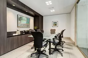 1901 Post Oak Blvd, Houston, TX 77056 - Photo 18