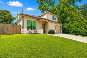 12789 Royal W Dr, Conroe, TX 77303 - Photo 2