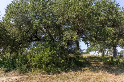 9487 Bauer Road, Fayetteville, TX 78940 - Photo 2