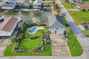 22102 Pecos Dr, Galveston, TX 77554 - Photo 40