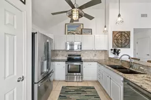 22102 Pecos Dr, Galveston, TX 77554 - Photo 16