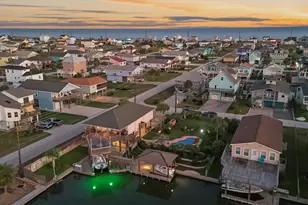 22102 Pecos Dr, Galveston, TX 77554 - Photo 46