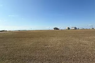 3053 Camp Hulen Dr, Palacios, TX 77465 - Photo 1