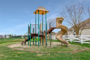 8106 Cove Timbers Ln, Tomball, TX 77375 - Photo 26