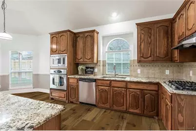 8106 Cove Timbers Lane, Tomball, TX 77375 - Photo 8