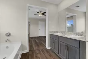 17624 Cedar Crst Dr, Conroe, TX 77306 - Photo 8
