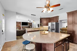 22707 Trailwood Ln, Tomball, TX 77375 - Photo 12