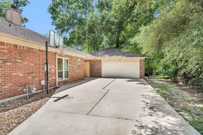 22707 Trailwood Lane, Tomball, TX 77375 - Photo 4