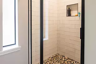 812 Broadmoor Dr, Huntsville, TX 77340 - Photo 24