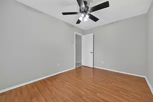 411 N Mist Ct, Houston, TX 77073 - Photo 18