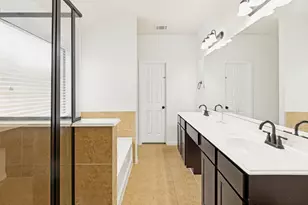 9111 St Laurent Ln, Houston, TX 77044 - Photo 8