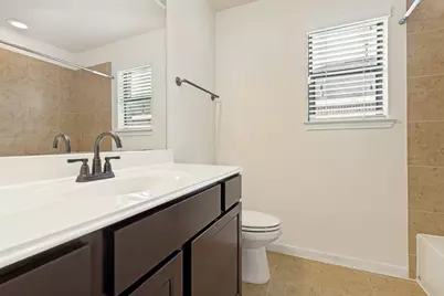 9111 Saint Laurent Lane, Houston, TX 77044 - Photo 10