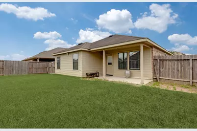 9111 Saint Laurent Lane, Houston, TX 77044 - Photo 12