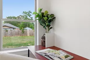 1105 W Lyle St, Cleveland, TX 77327 - Photo 22