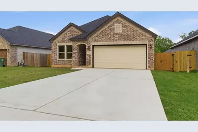 1105 W Lyle Street, Cleveland, TX 77327 - Photo 8