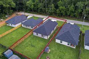 1105 W Lyle St, Cleveland, TX 77327 - Photo 32