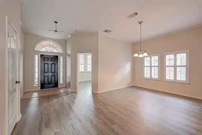 6923 Grants Hollow Lane, Richmond, TX 77407 - Photo 4