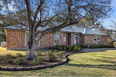 4690 Reagan Street, Beaumont, TX 77706 - Photo 2