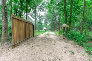 51 N Winter Creek, Cleveland, TX 77328 - Photo 28