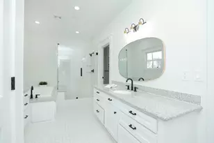 435 W 23rd St, Houston, TX 77008 - Photo 28